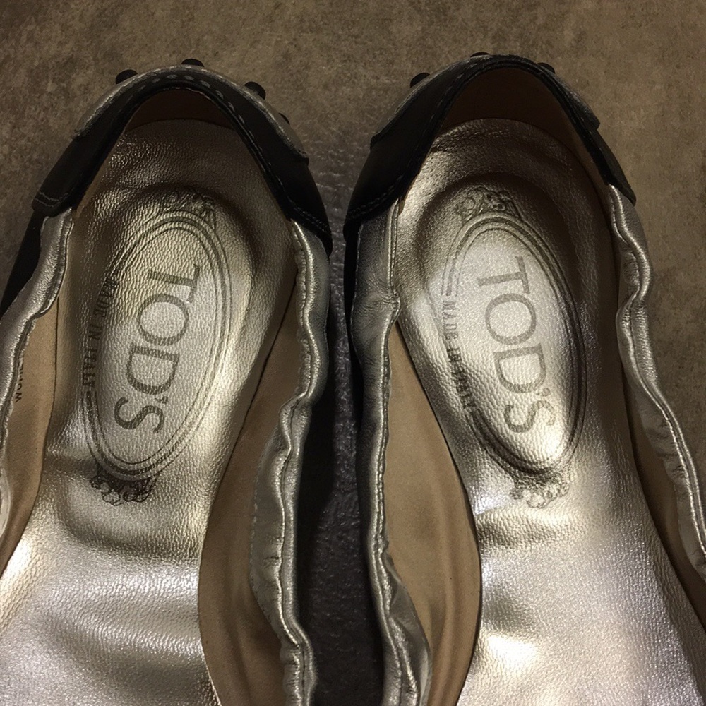 Tod's Women's Ballet Flats Size 8 Soft Leather - Picture 3 of 8